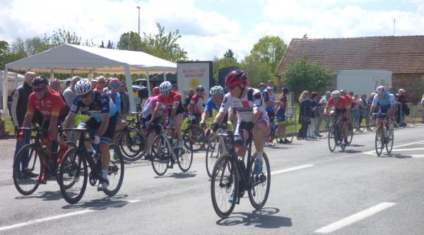 4èmes : Sprint arrivée peloton